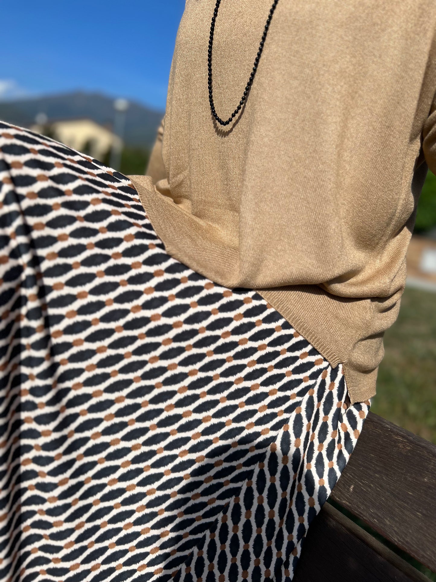 Falda larga estampado camel