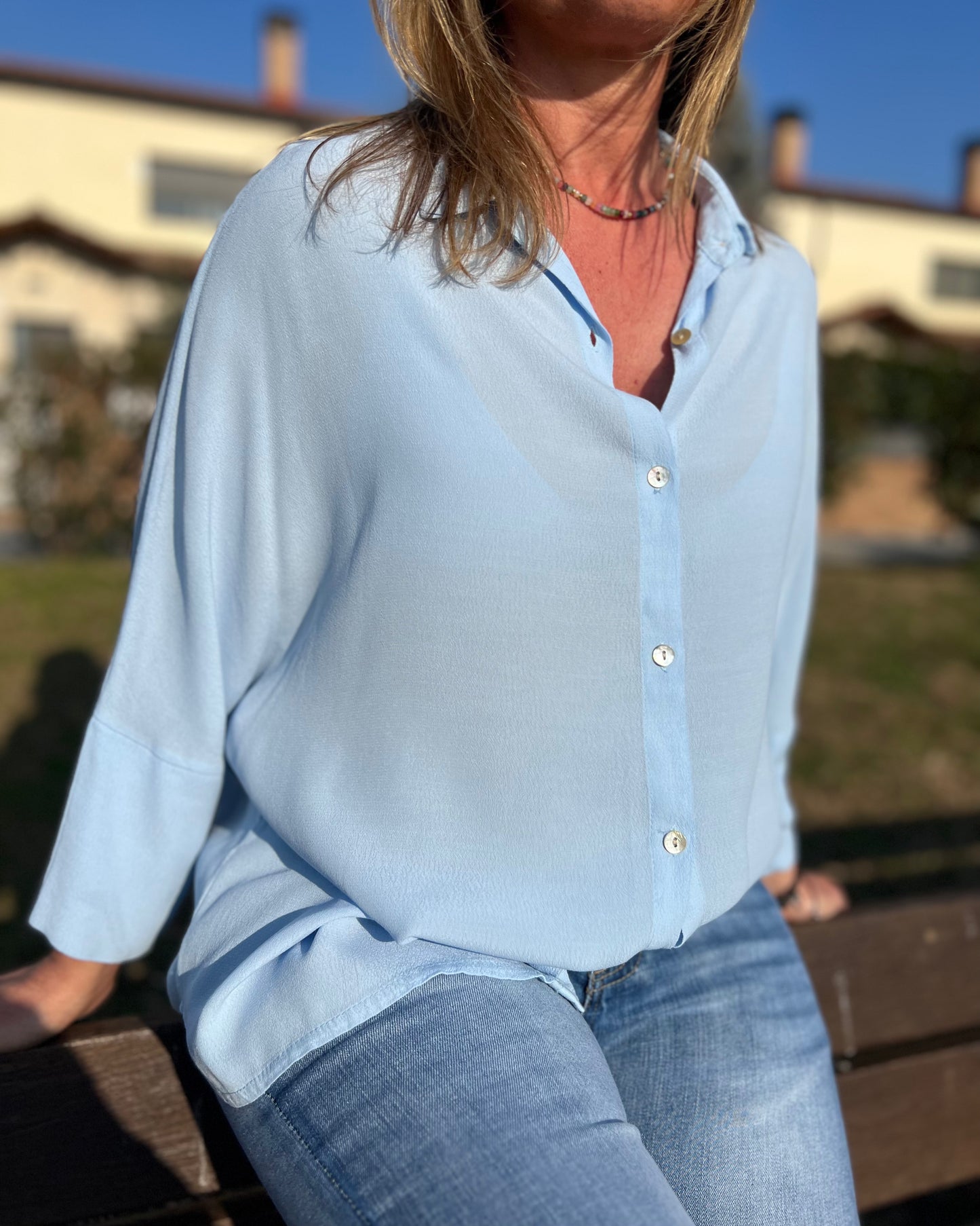 Blusa manga tres cuartos azul cielo