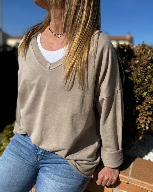 Sudadera pico beige